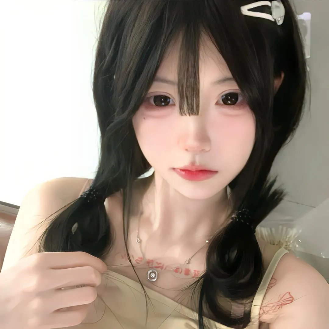 榆木湖边的房子